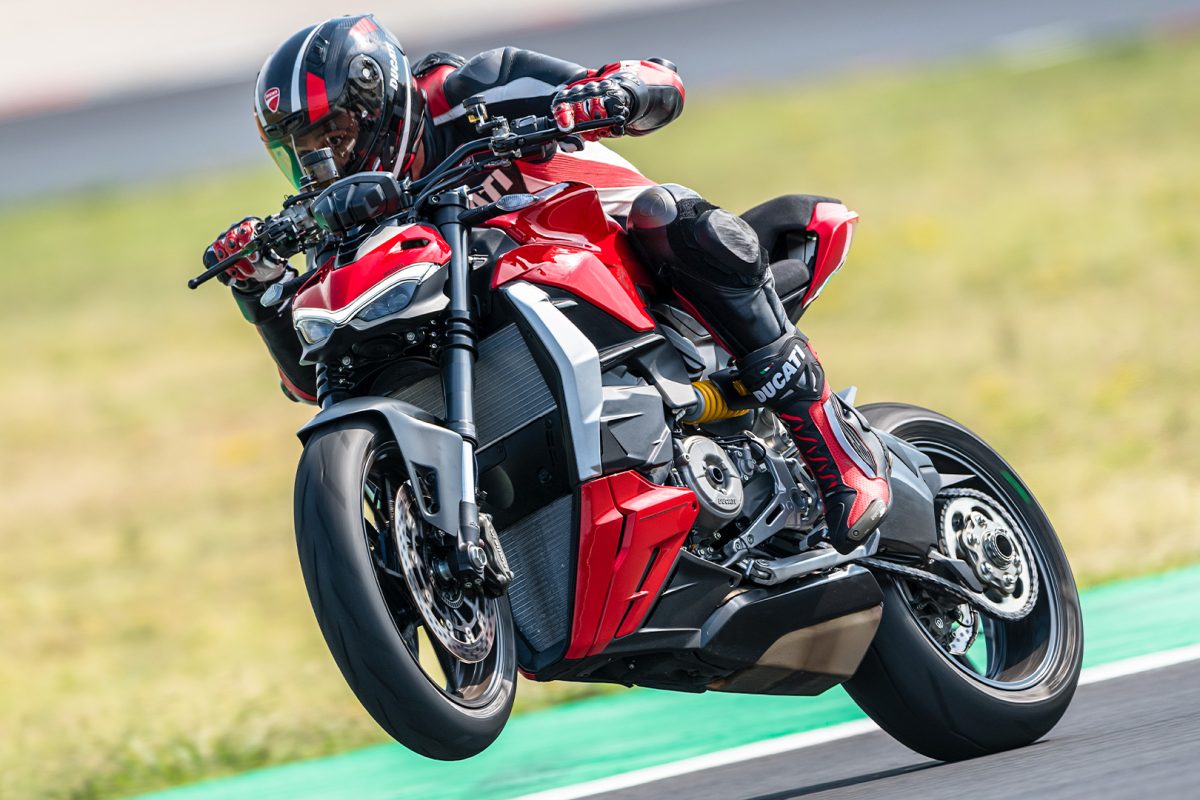 Ducati Streetfighter V2 2024 Review Seastar Superbikes